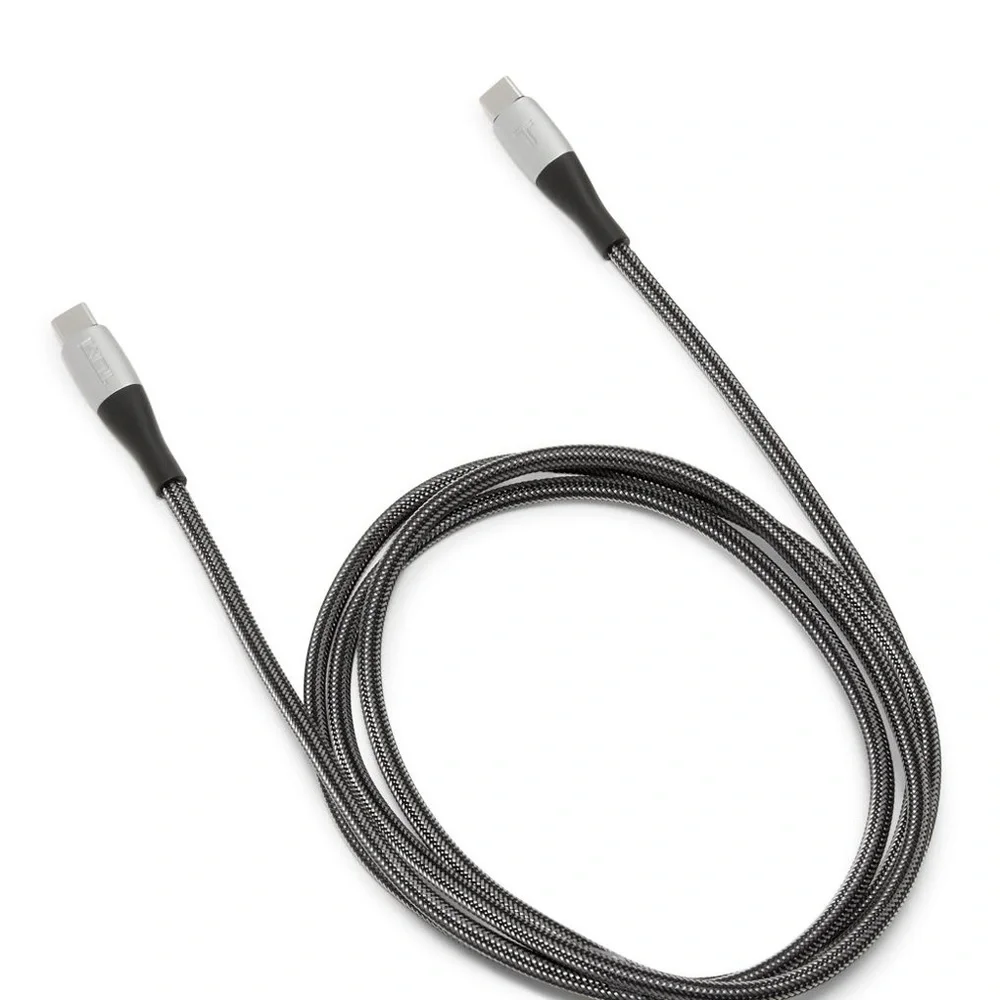 Tumi Sync & Charge Black USB-C to USB-C Sync Cable - 5 ft /1.5 M NIB